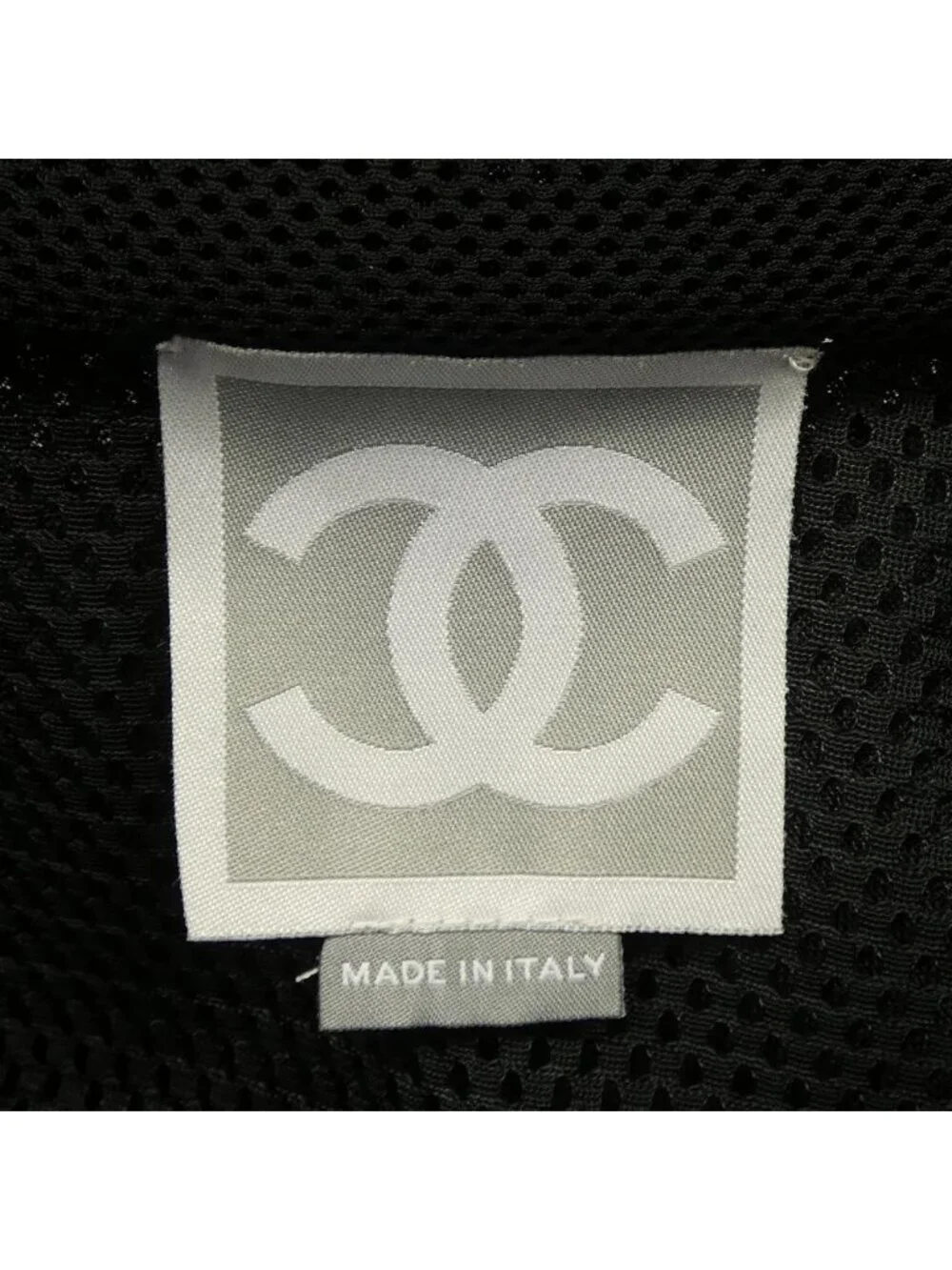 Chanel 03P Vintage Identification Jacket